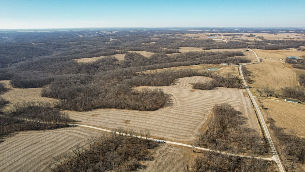 Pioneer Land Company Hunting Land For Sale in Illinois & Missouri
